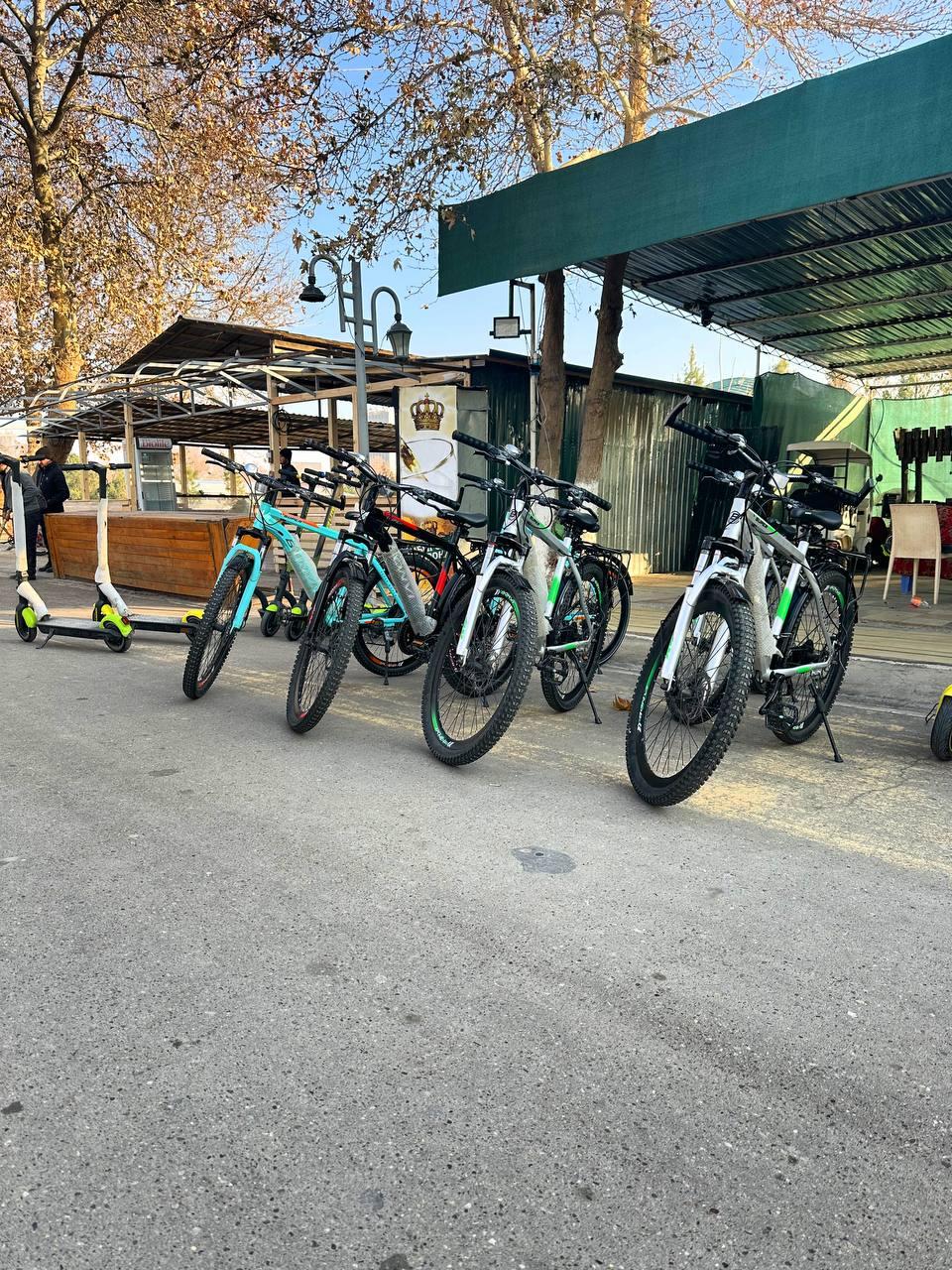 Street Cycling studio image