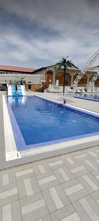 Turon Pool — фото 2