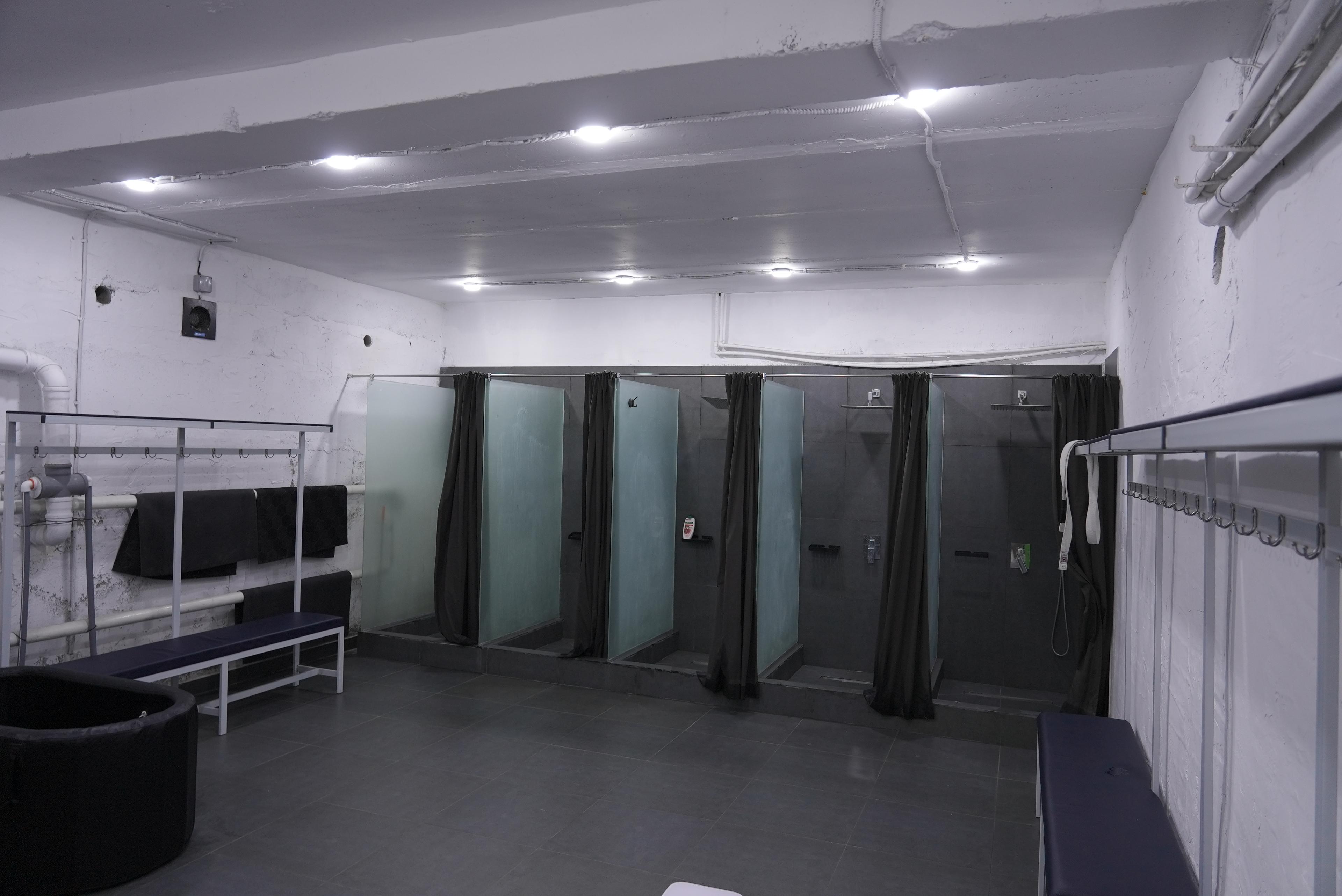 Uzbekistan Top Team studio image