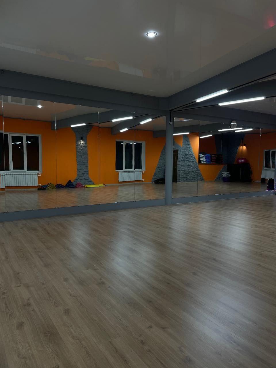 Fresh Fit studio image