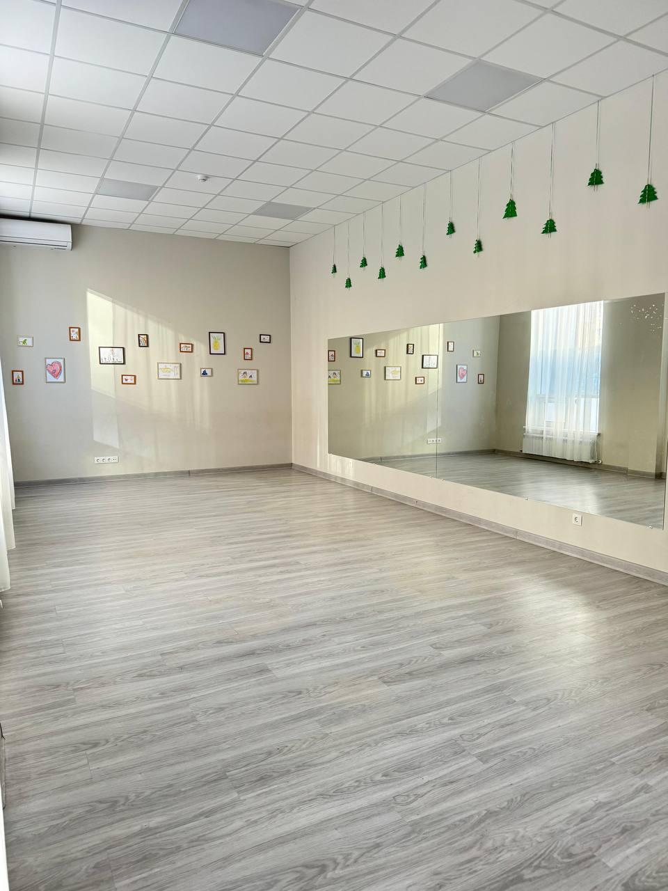 Tore Dance Team на Бухар Жырау studio image