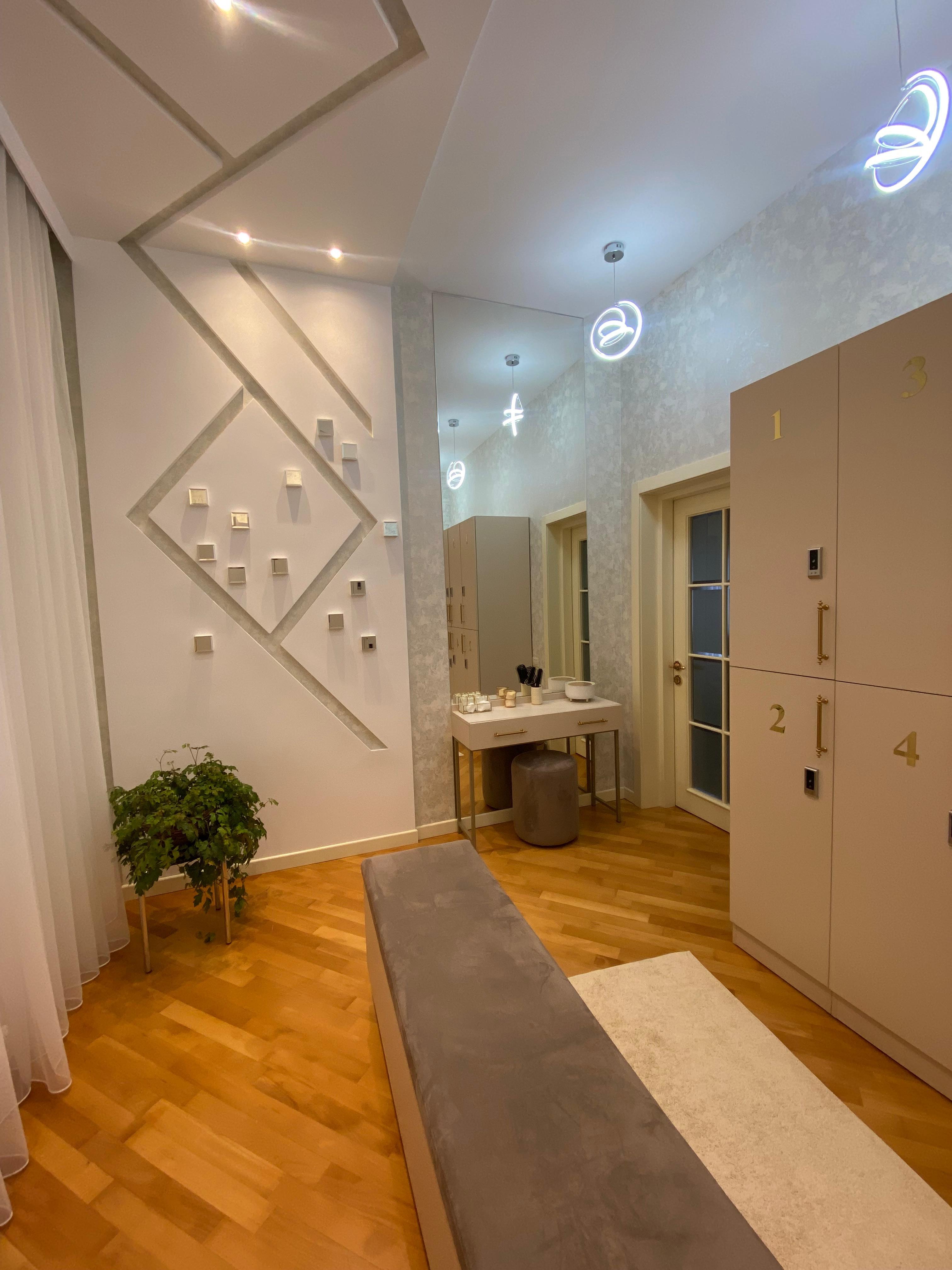 Ladies`land pilates studio image