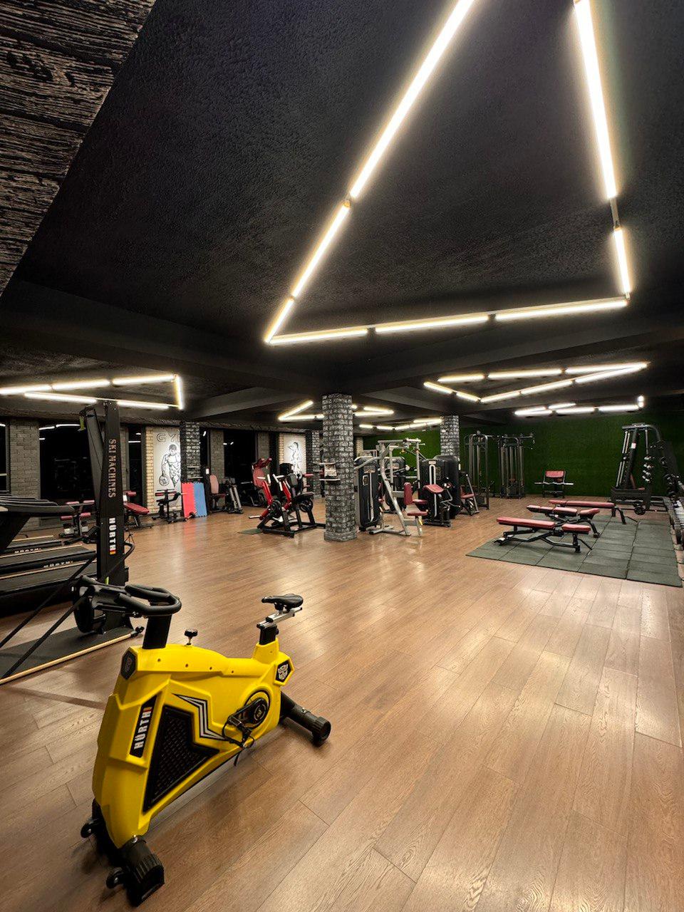 Premium fitness studio image