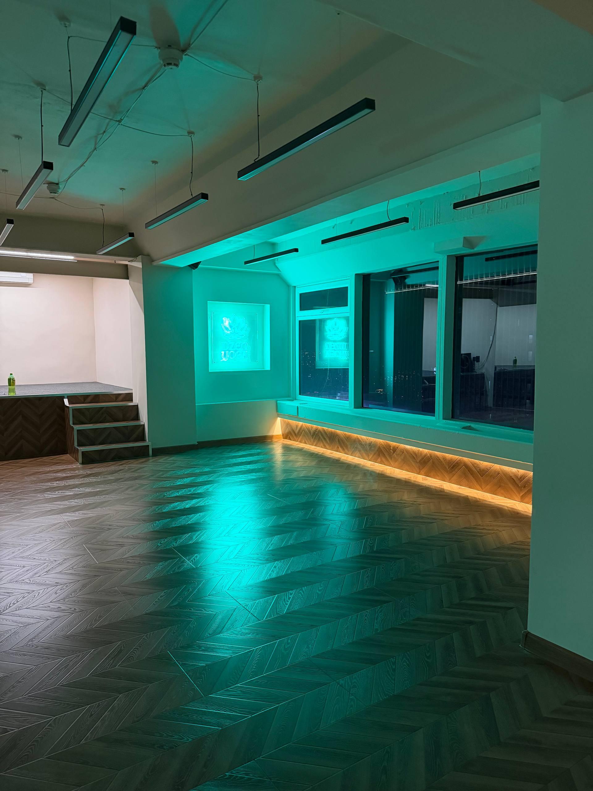 DZENYOGA studio image