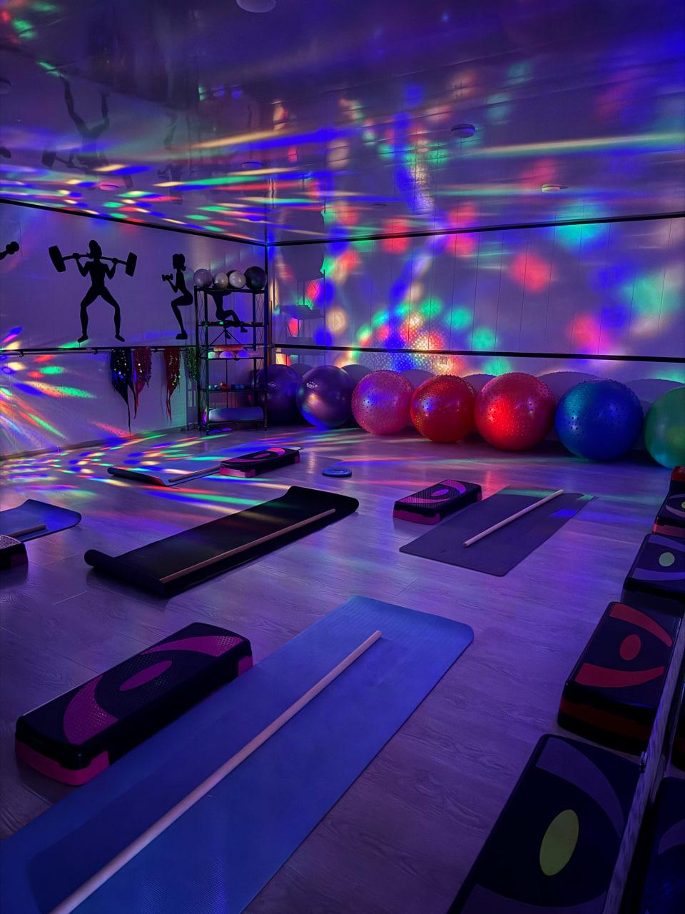 Get fit lady studio image
