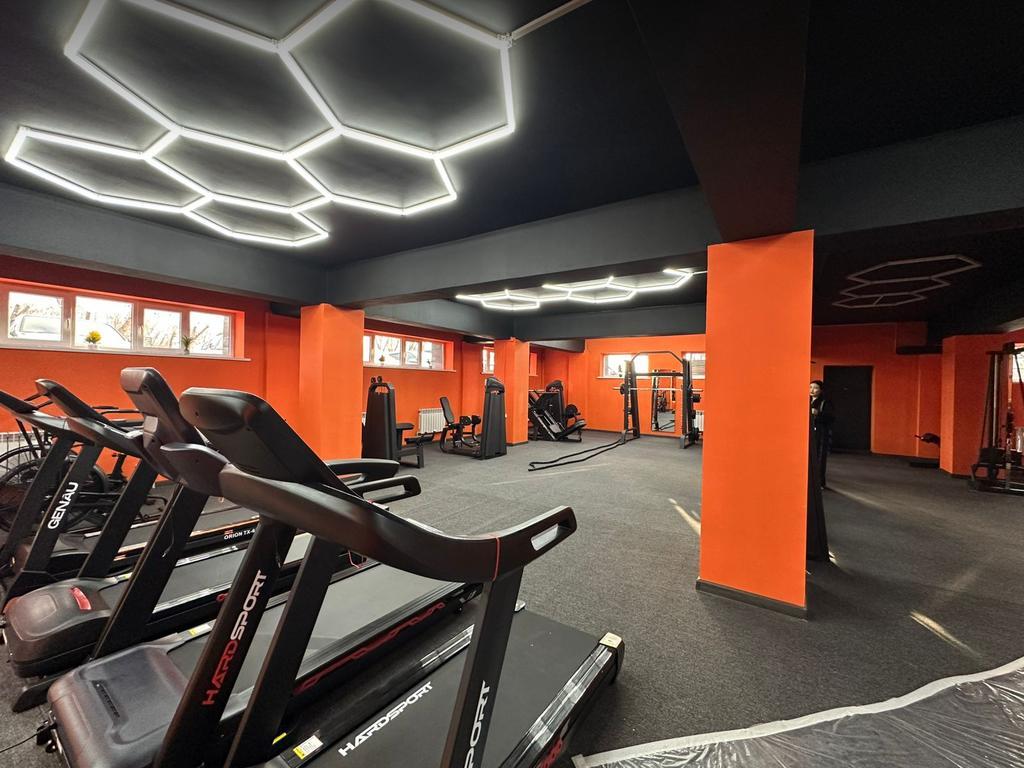 Тренажерный зал “Janaru Gym” — фото 1