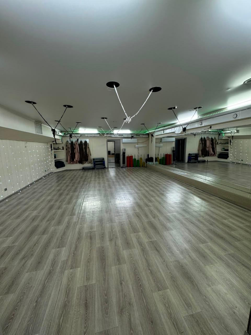 Aina Fitness / Абулхаир хана studio image