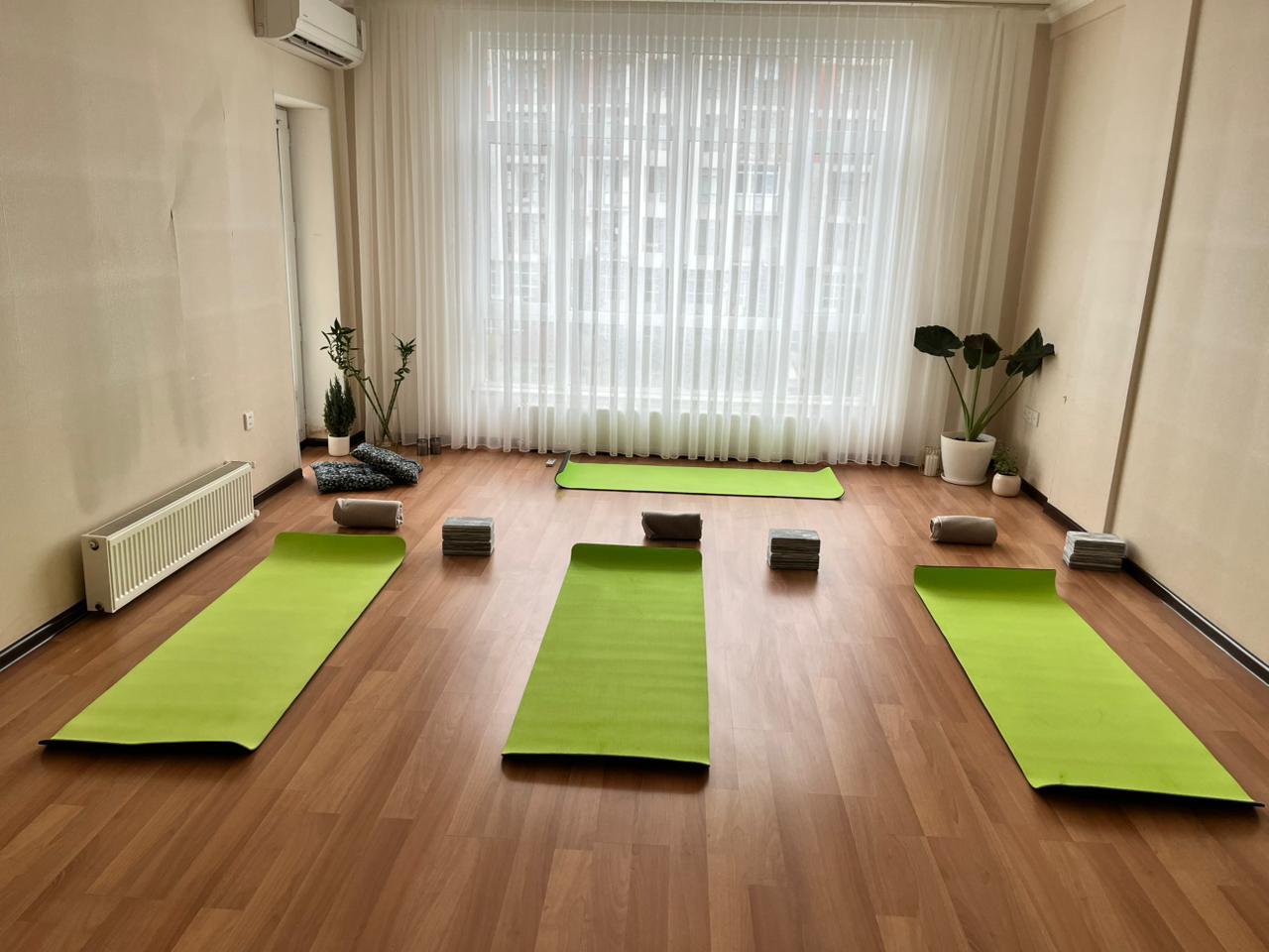 Mia Yoga studio image